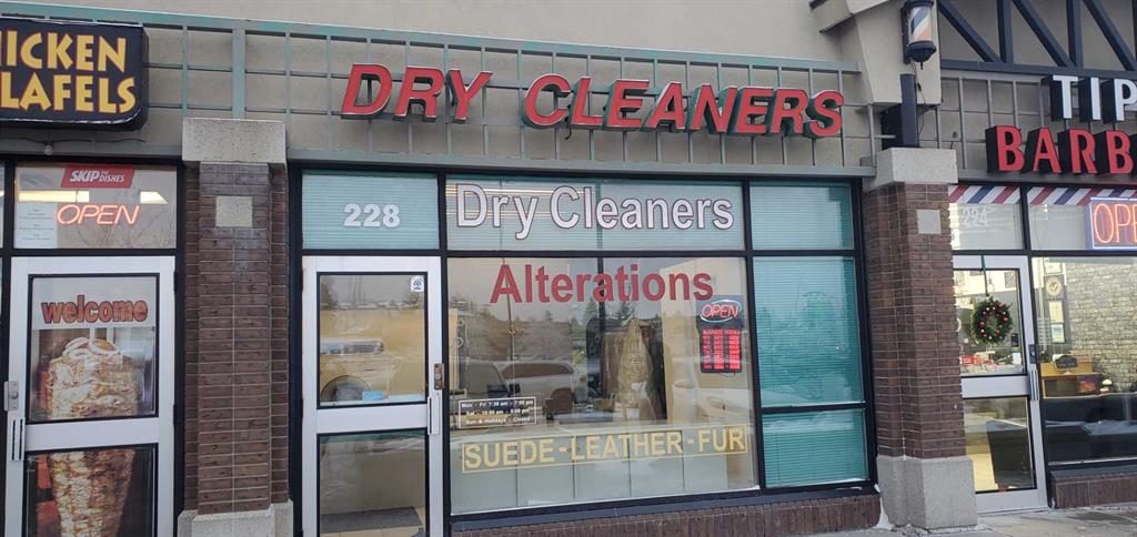 1440 52 Street NE, Calgary, Alberta, T2A 4T8