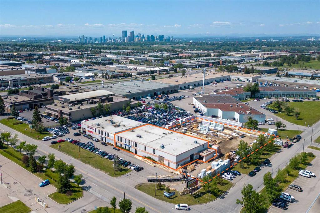 #Unit 111 3501 23 Street NE, Calgary, Alberta, T2E 6V8