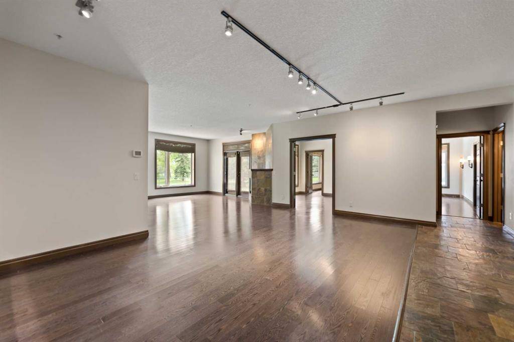 #2108 24 Hemlock Crescent SW, Calgary, Alberta, T3C 2Z1