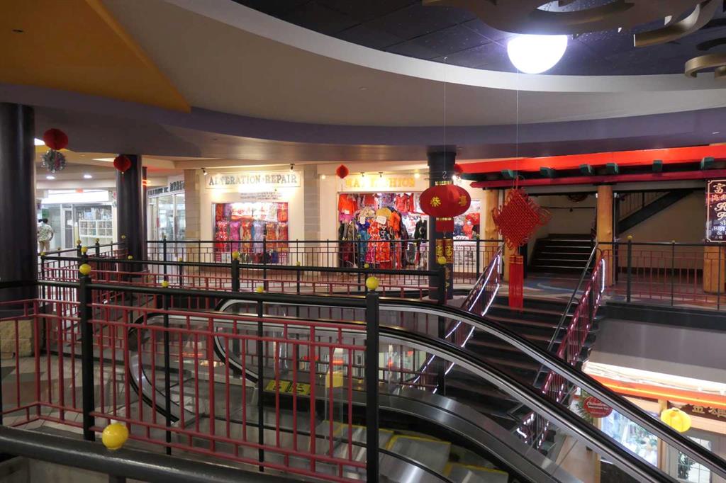 #247 328 Centre Street SE, Calgary, Alberta, T2G 4X6