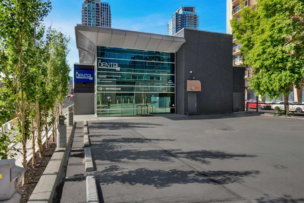 902 9 Avenue SW, Calgary, Alberta, T2P 1L8