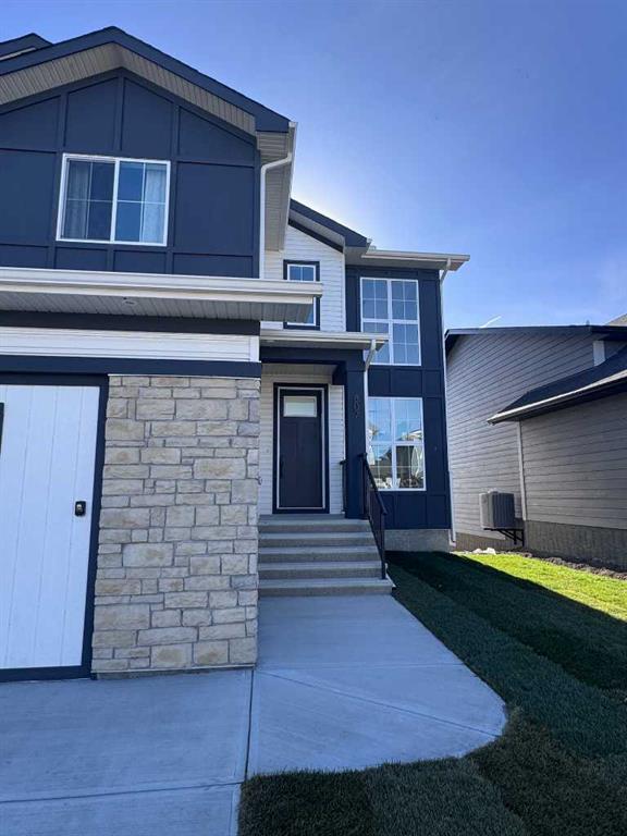 807 Lakewood Circle, Strathmore, Alberta, T1P 0G8