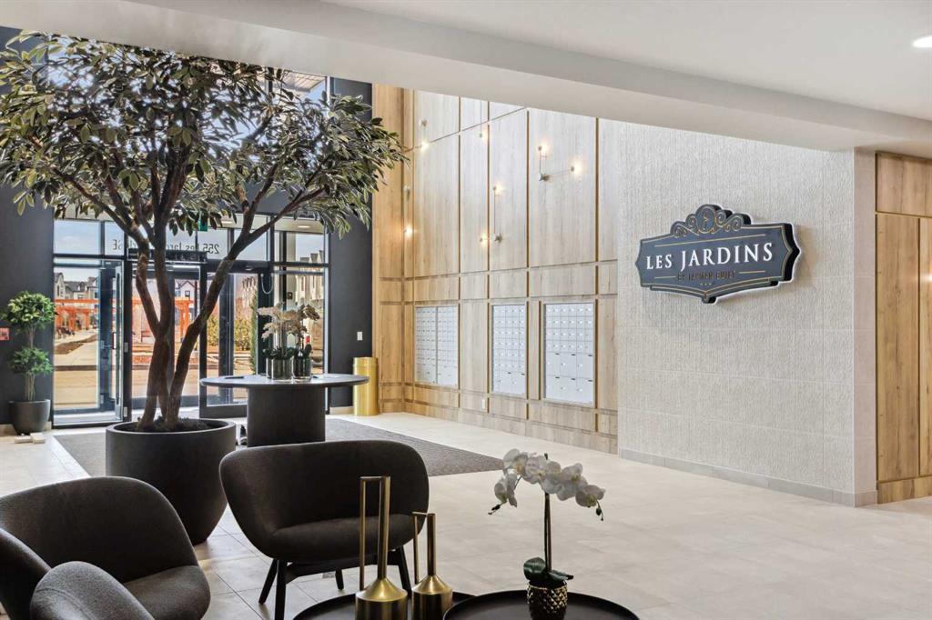 #426 255 Les Jardins Park SE, Calgary, Alberta, T2C 5V3