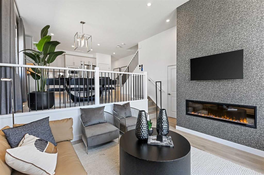 124 Corner Glen Avenue NE, Calgary, Alberta, T3N 2L7