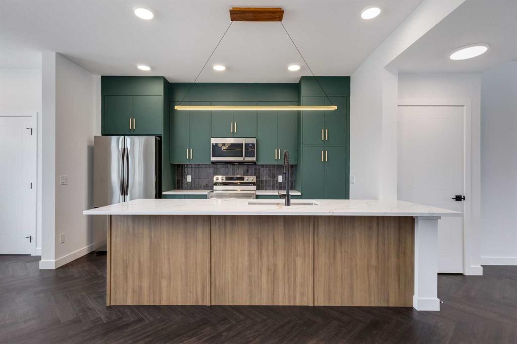 62 Agate Road, Cochrane, Alberta, T4C 3K1