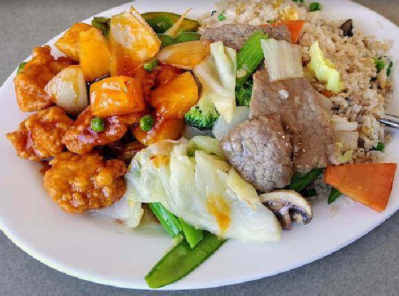 #367 HUNTBOURNE HILL NE 123 Restaurant, Calgary, Alberta, T3K1Z9