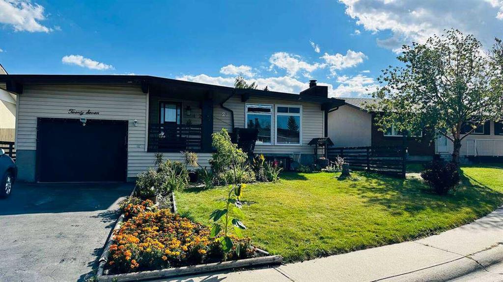 27 Penworth Place SE, Calgary, Alberta, T2A 4G4