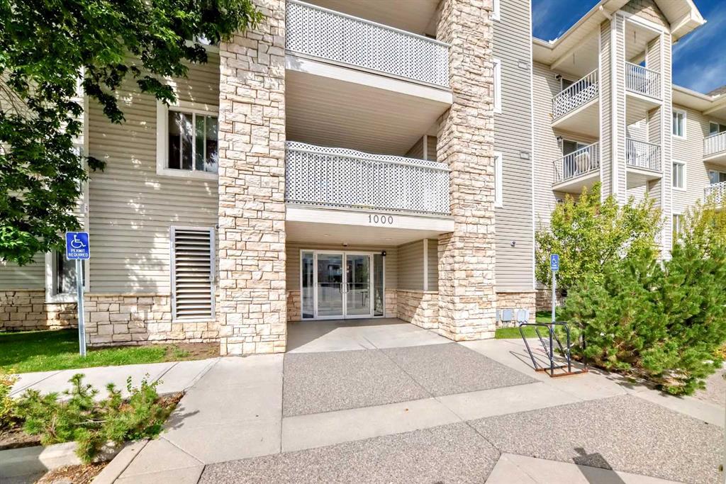 #1318 16320 24 Street SW, Calgary, Alberta, T2Y 4T7