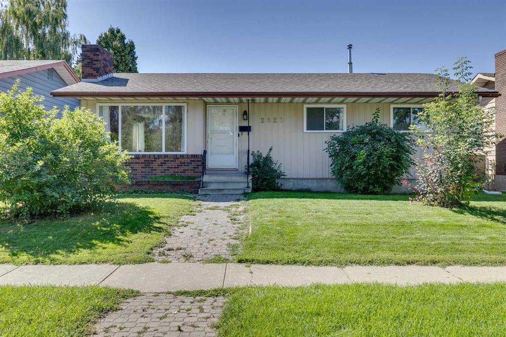 2823 Dover Ridge Drive SE, Calgary, Alberta, T2B 2L2