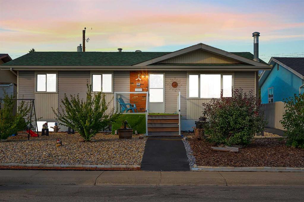 5848 Maddock Drive NE, Calgary, Alberta, T2A 3W6