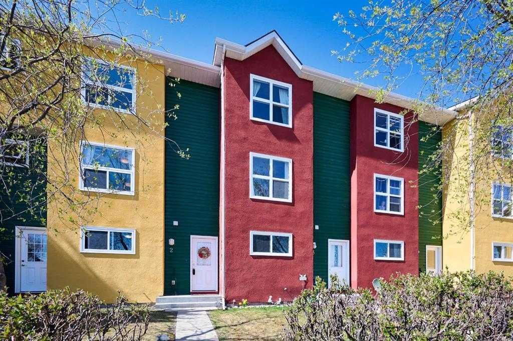 #2 7 Westland Road, Okotoks, Alberta, T1S 1Z1