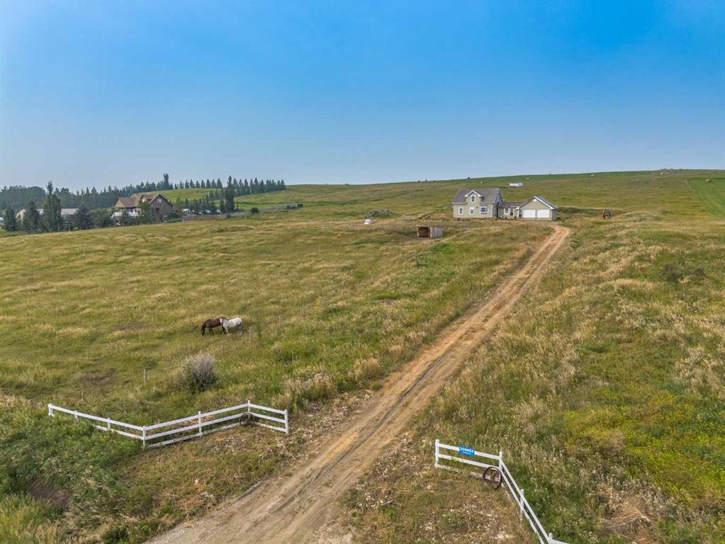 290053 96 Street E, Rural Foothills County, Alberta, T1S 3Y9