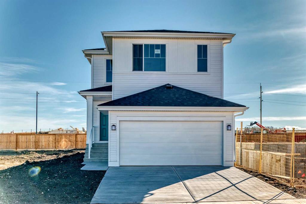 81 Southborough Square, Cochrane, Alberta, T4C 3J7