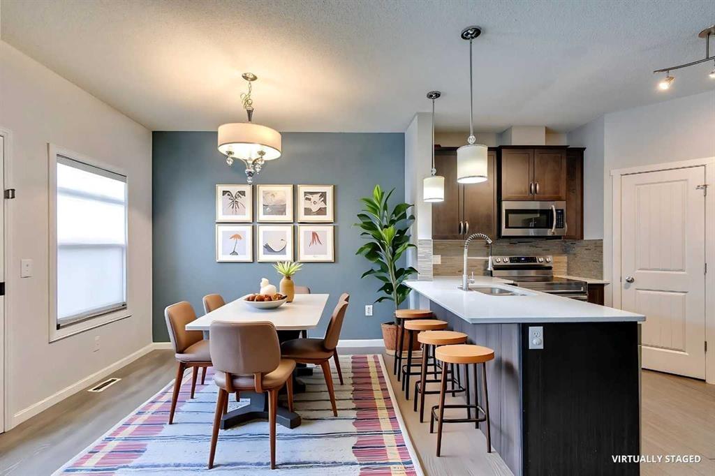 105 Copperpond Landing SE, Calgary, Alberta, T2Z 1G6