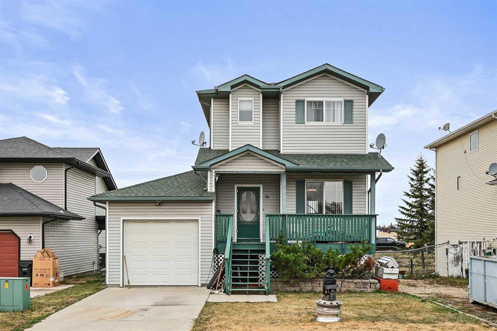 30 Meadowpark Place, Carstairs, Alberta, T0M 0N0