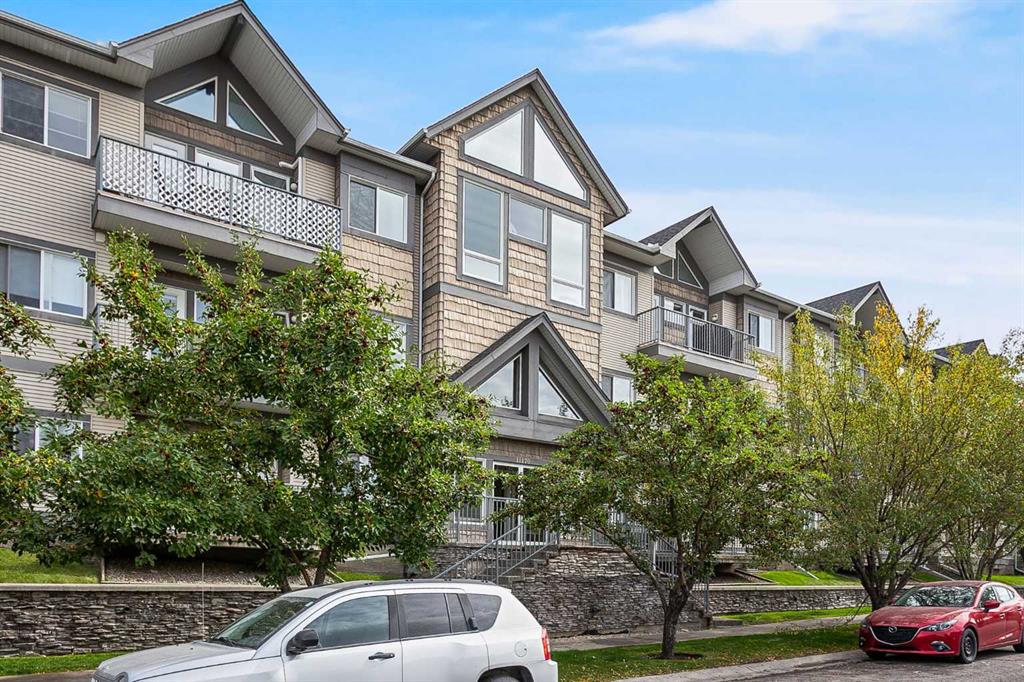 #207 11170 30 Street SW, Calgary, Alberta, T2W6J2