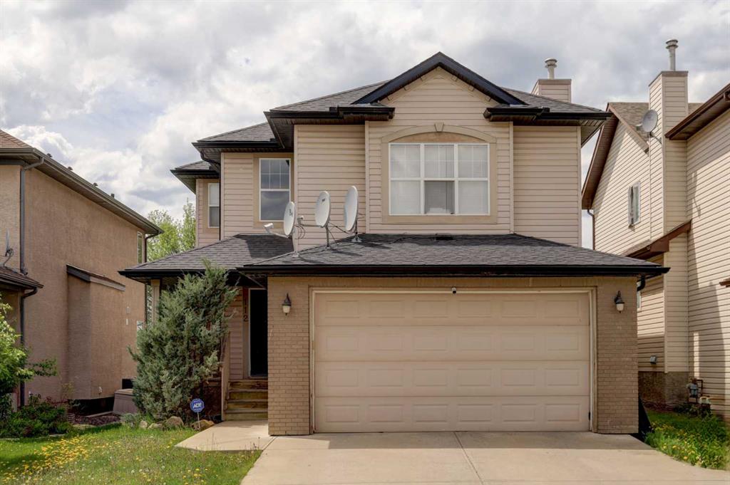 112 Cougarstone Manor SW, Calgary, Alberta, T3H 5N4