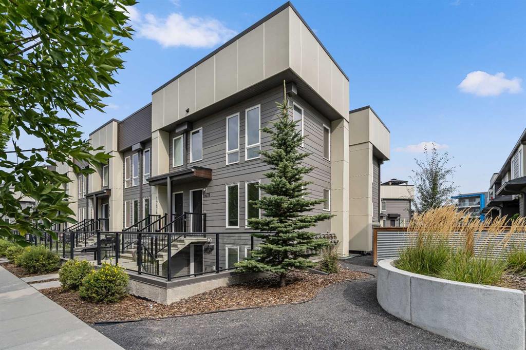 19478 37 Street SE, Calgary, Alberta, T3M2W9