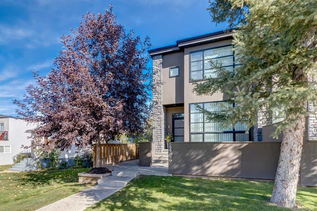 #2 2426 29 Street SW, Calgary, Alberta, T3E2K4