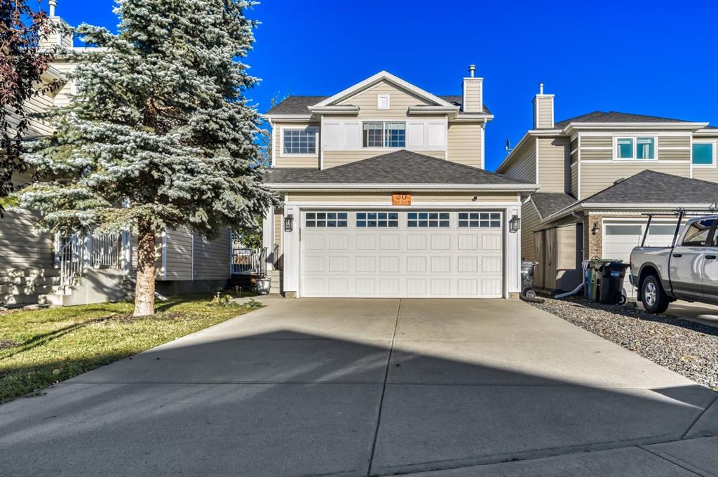 30 Royal Elm Drive NW, Calgary, Alberta, T3G5P7