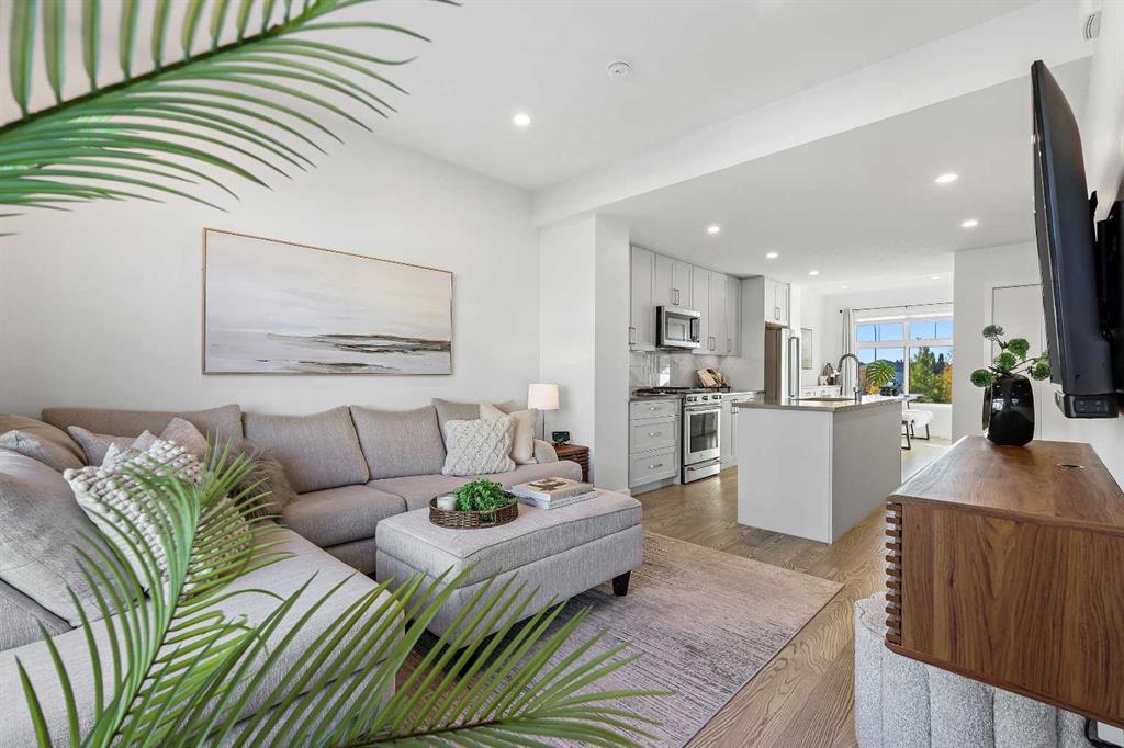 119 Les Jardins Park SE, Calgary, Alberta, T2C 5V3