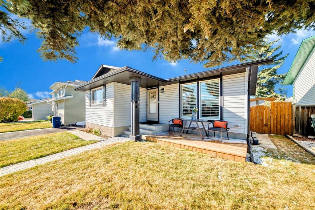 67 Sandstone Crescent SE, Airdrie, Alberta, T4B 1T5