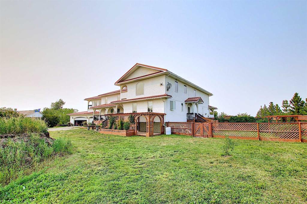 255046 Township Road 250, Rural Wheatland County, Alberta, T1P 0K6