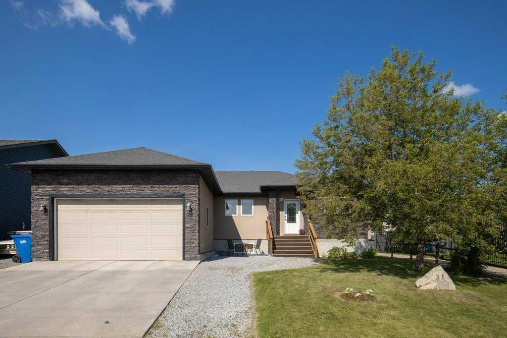 431 Carriage Lane Crossing, Carstairs, Alberta, T0M 0N0
