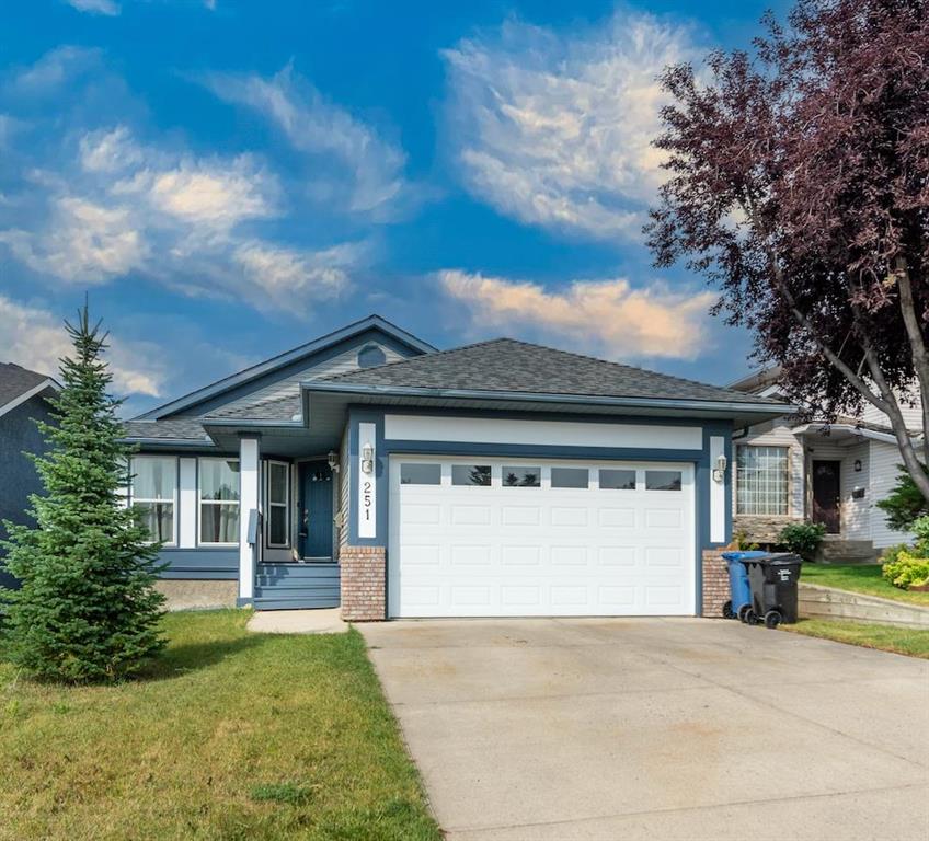 251 Douglas Woods Drive SE, Calgary, Alberta, T2Z 2E8