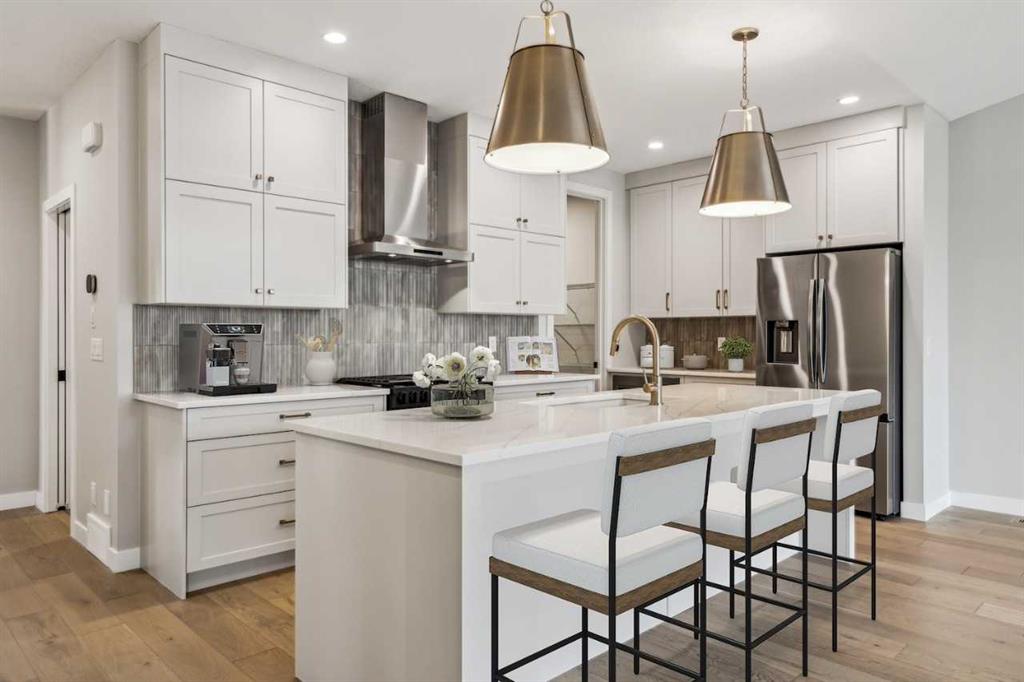 644 Shawnee Terrace SW, Calgary, Alberta, T2Y0X5