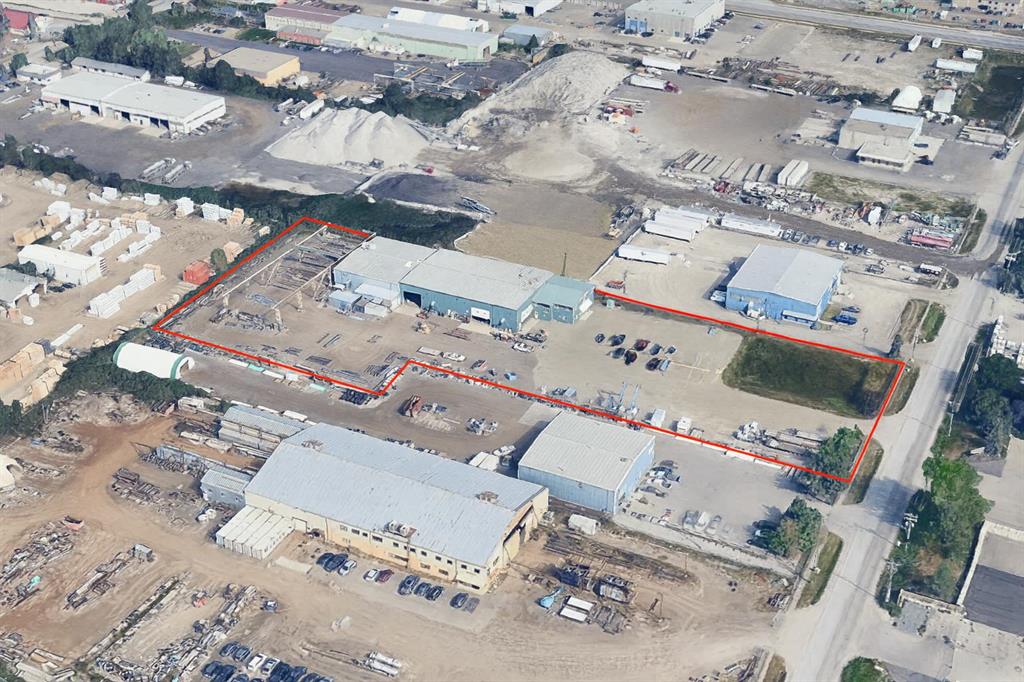 9415 48 Street SE, Calgary, Alberta, T2C 2R1