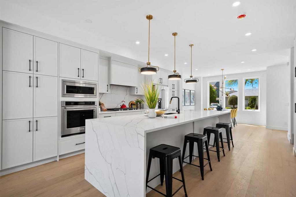 3116 4A Street NW, Calgary, Alberta, T2M 3B4