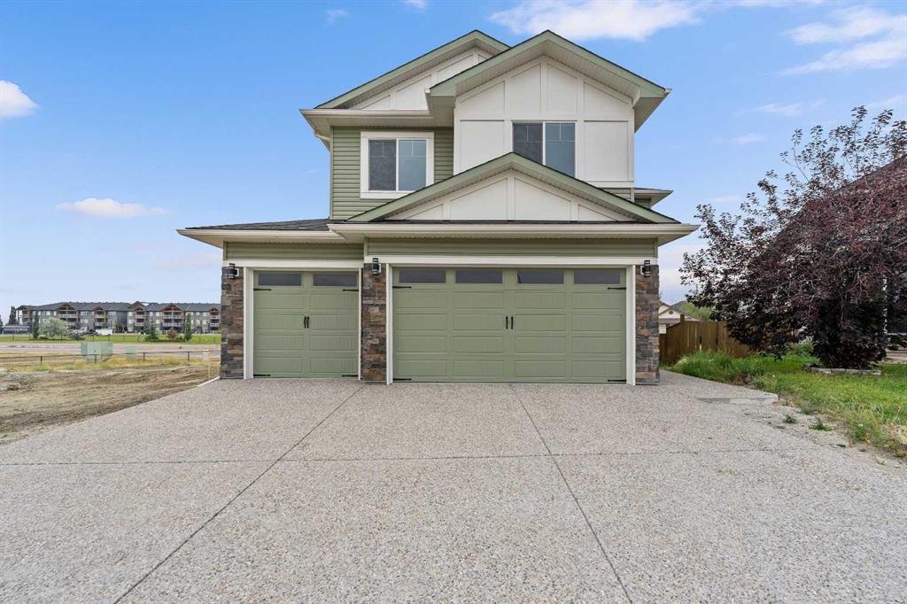 17 Lakes Estates Circle, Strathmore, Alberta, T1P 0B7