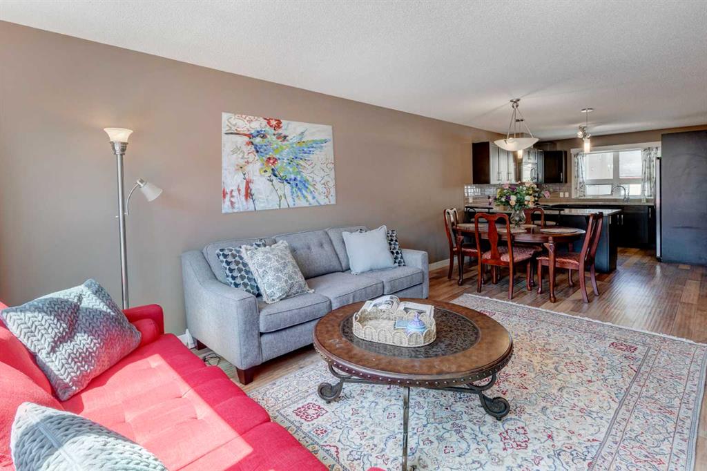 336 Covecreek Circle NE, Calgary, Alberta, t3k0w6