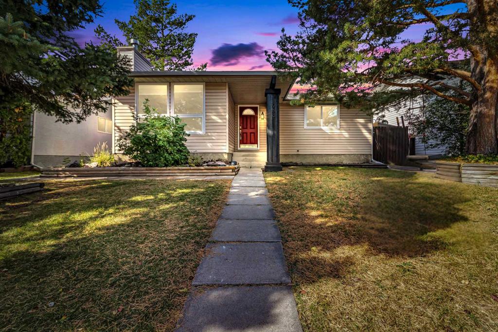 968 Bracewood Rise SW, Calgary, Alberta, T2W 3C9