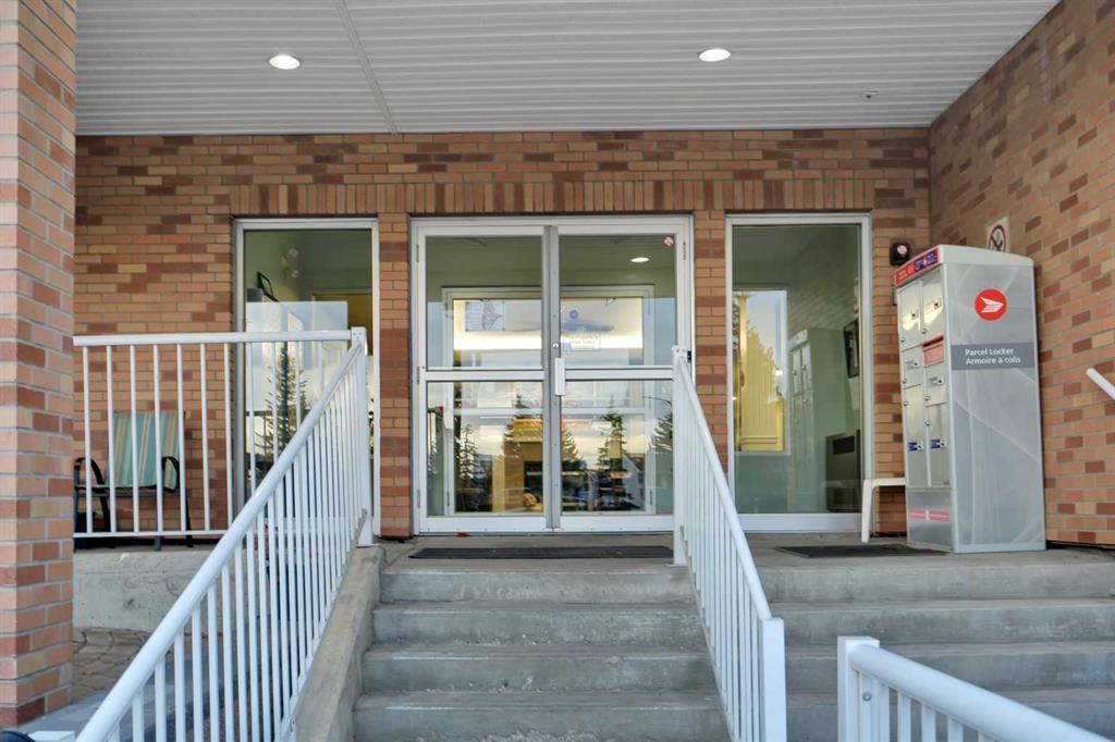 #346 165 Manora Place NE, Calgary, Alberta, T2A7X5