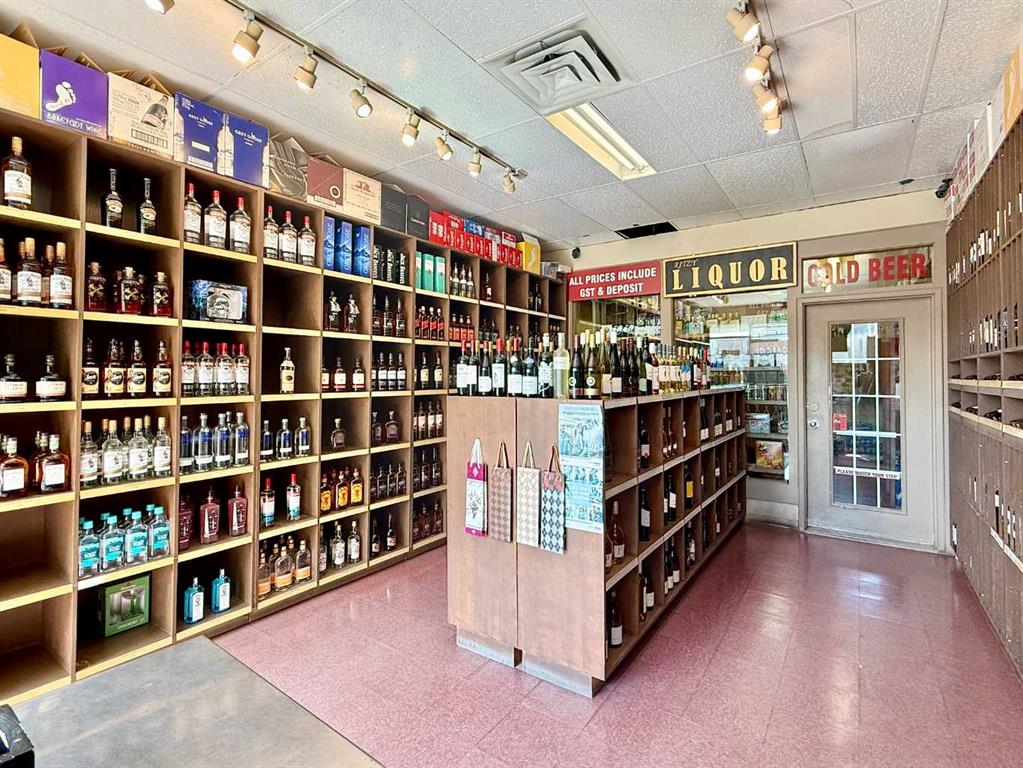 #3 50 Elizabeth Street, Okotoks, Alberta, T1S 1J7