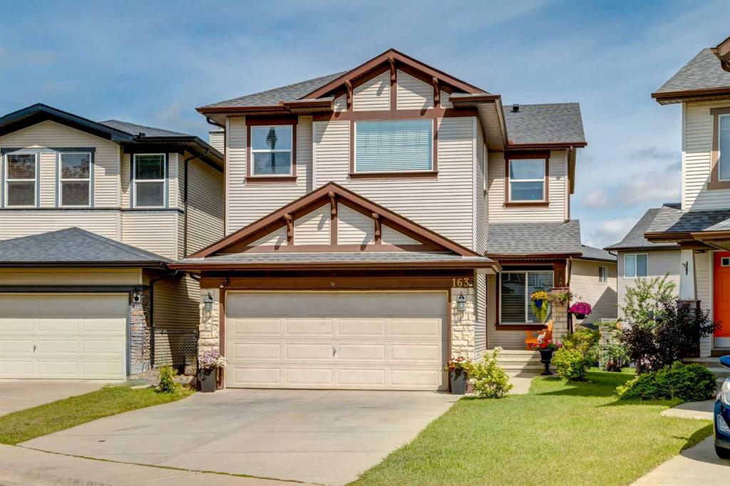 163 Cougarstone Court SW, Calgary, Alberta, T3H 5R4