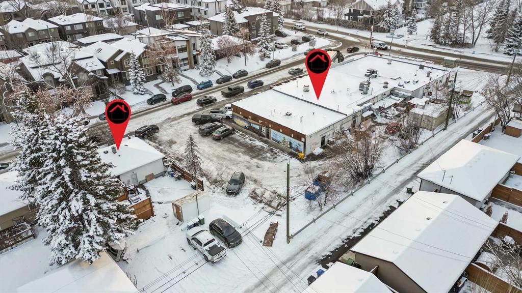 2028 2032 2040 42 Avenue SW, Calgary, Alberta, T2T 2M7