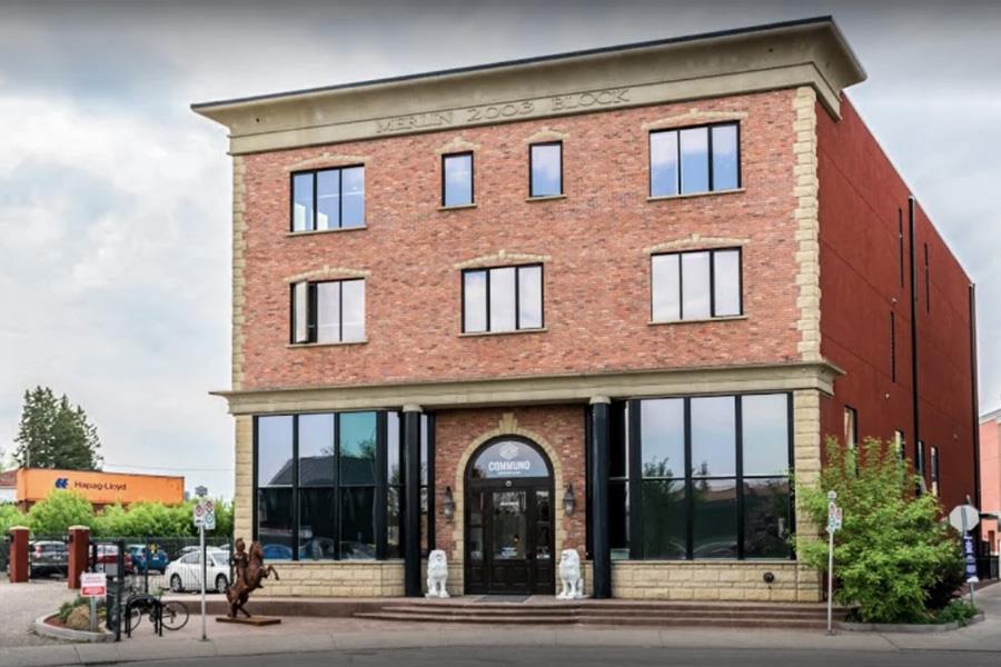 #211 1025 10 Street SE, Calgary, Alberta, T2G 3E1