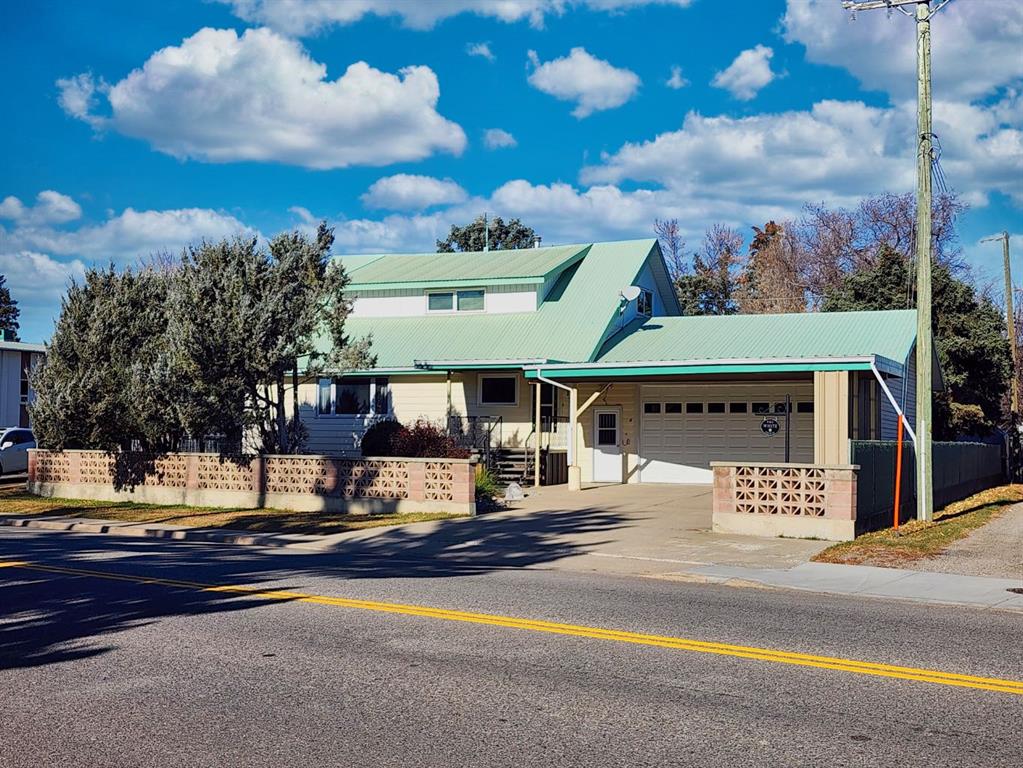 112 43 Avenue W, Claresholm, Alberta, T0L0T0