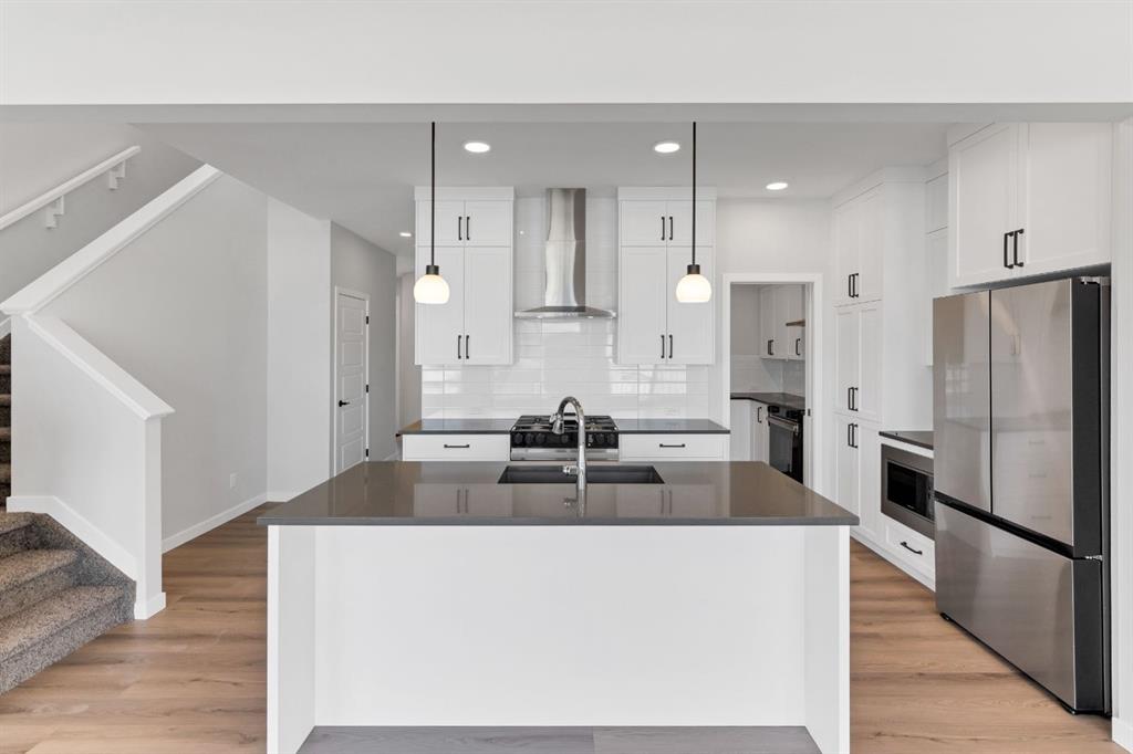 72 Lewiston Drive NE, Calgary, Alberta, T3P 2H9