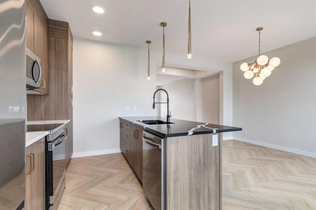 136 Heartwood Lane SE, Calgary, Alberta, T3S 0G9