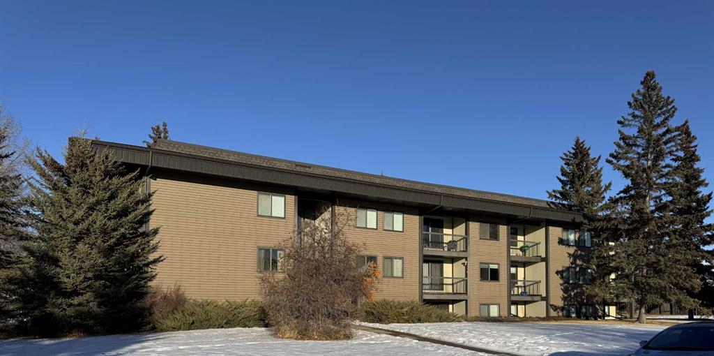 #106 6108 53 Street, Olds, Alberta, T4H 1X5