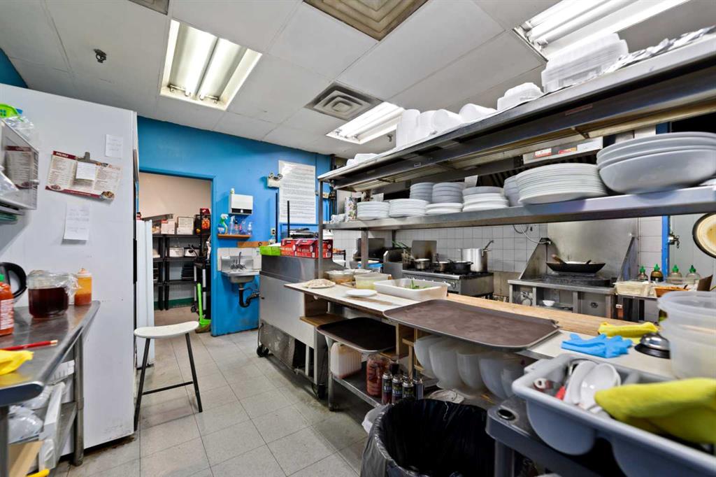 3213 17 Avenue SE, Calgary, Alberta, T2A 0R1