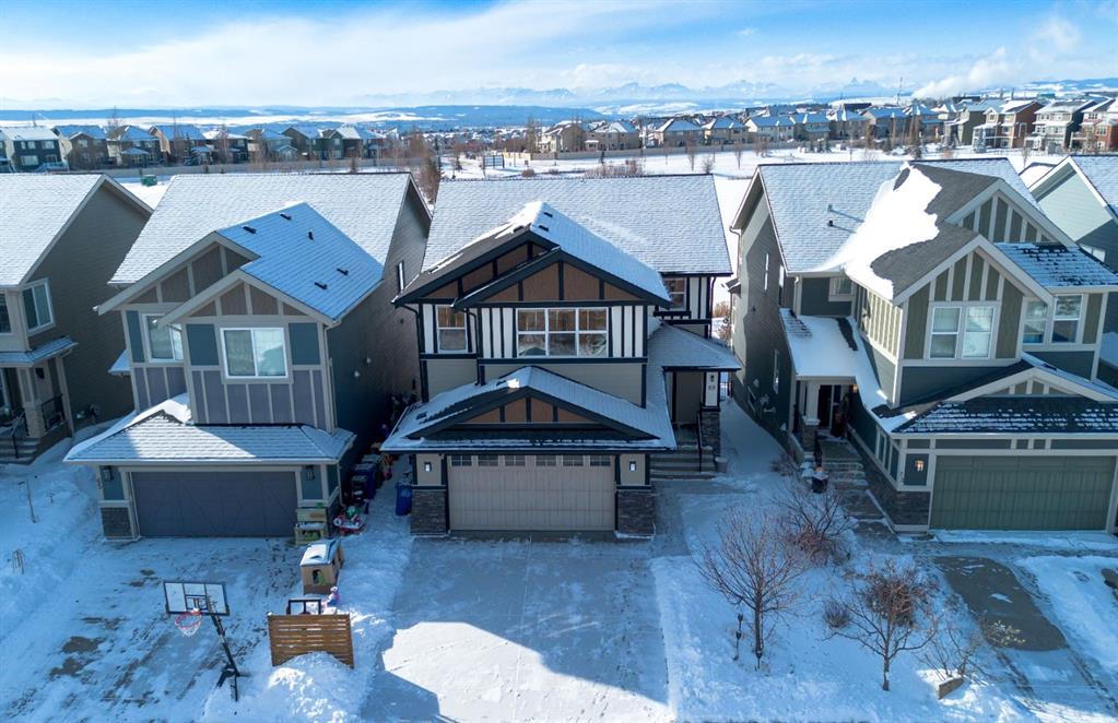 69 Sundown Grove, Cochrane, Alberta, T4C 0X5