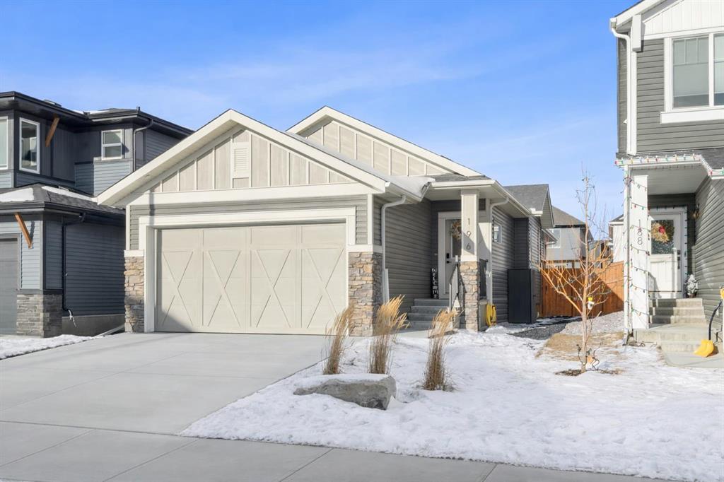 196 Emberside Hollow, Cochrane, Alberta, T4C 2A3