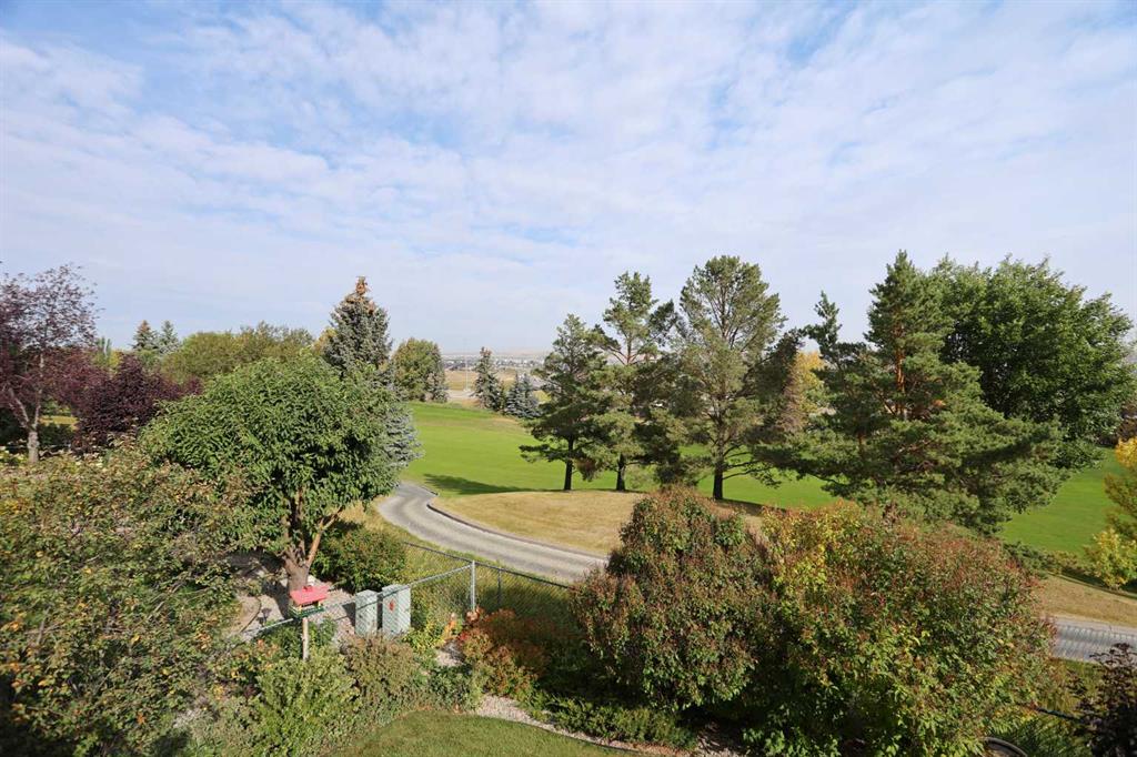 108 Hamptons Heights NW, Calgary, Alberta, T3A 5S1