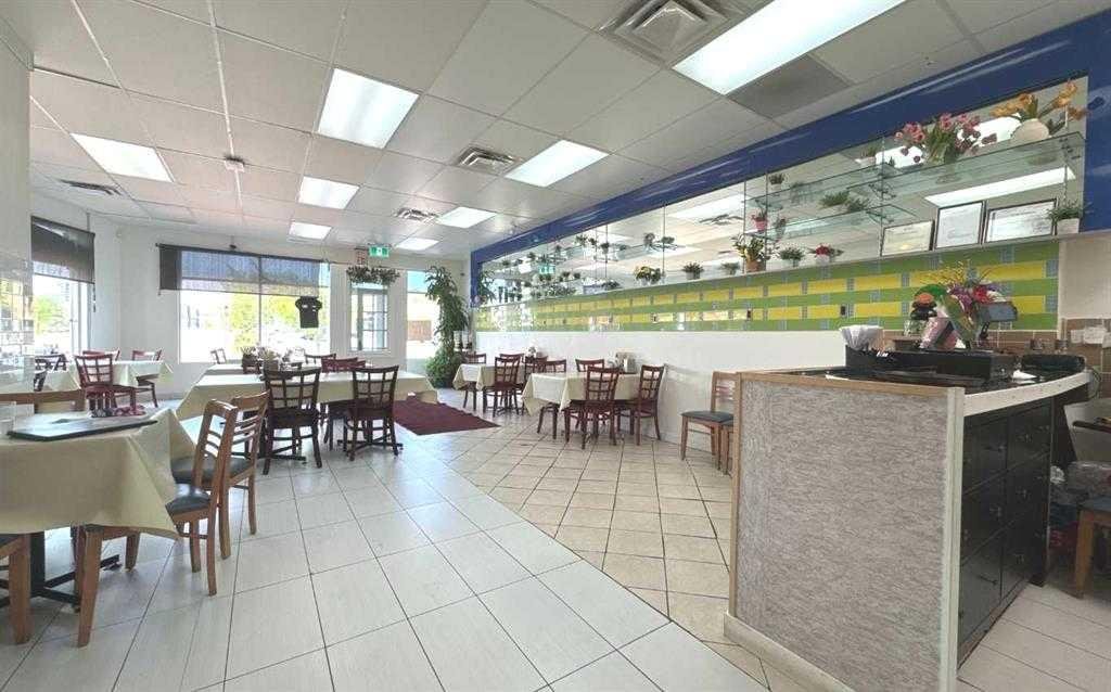 #108 320 West Creek Drive, Chestermere, Alberta, T1X 0P7