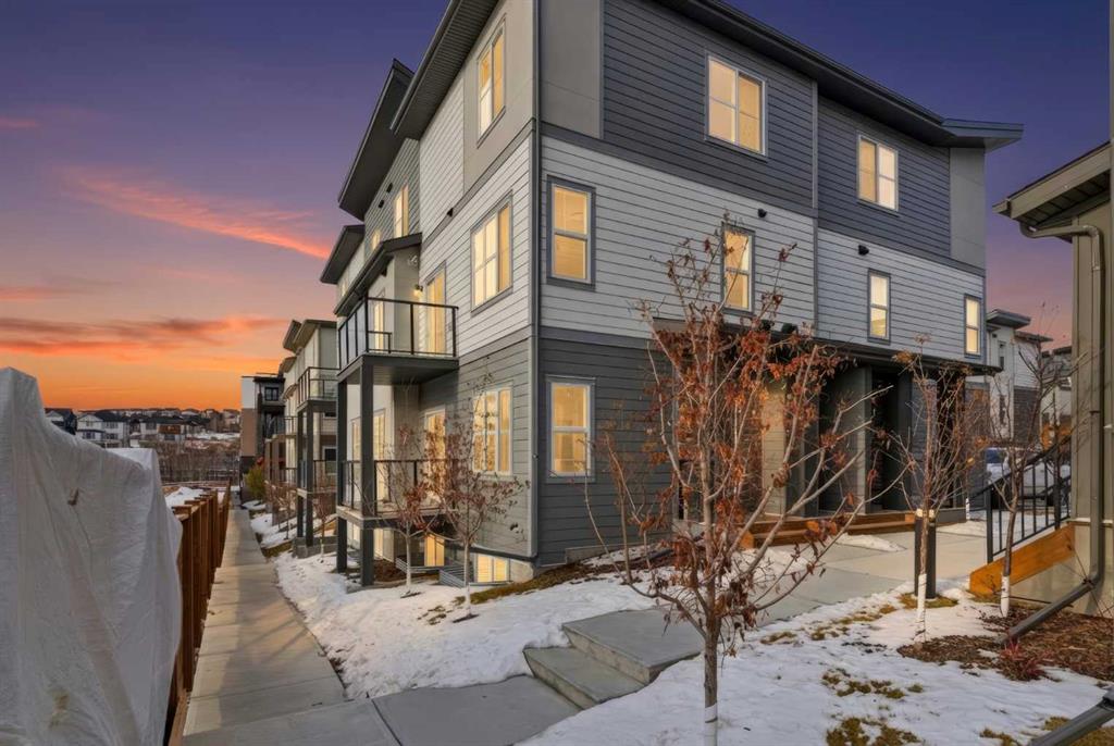 #72 2117 81st Street SW, Calgary, Alberta, T3H3V8